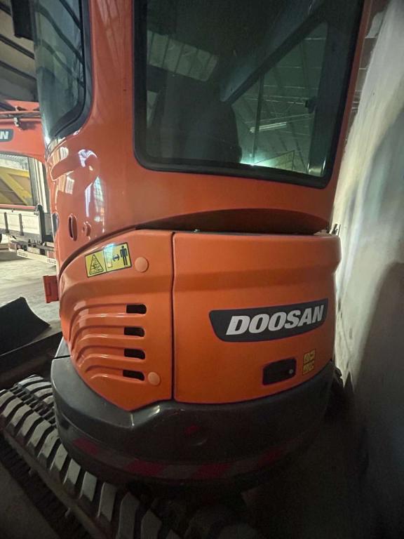 Doosan DX35Z Foto 4