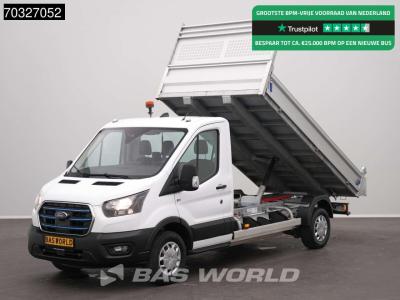 Ford e-Transit COMING SOON! Elektrisch 68kWh 310km WLTP Kipper Airco Cruise Camera CarPlay Open Laadbak vendida por BAS World B.V.