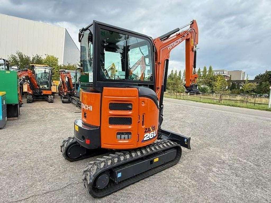 Hitachi ZX26 U-6 Foto 4