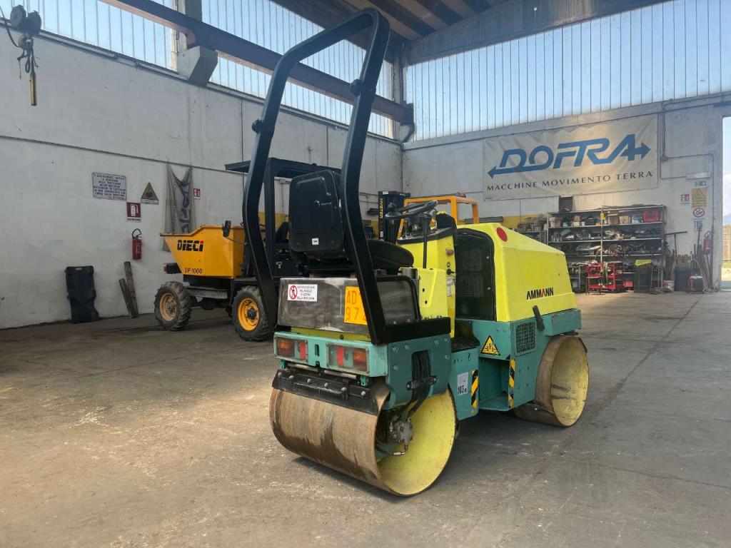 Ammann AV12E Foto 1