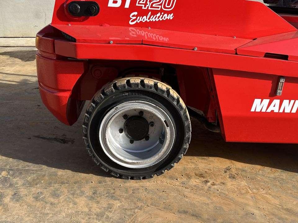 Manitou BT 420 4x4 Foto 4