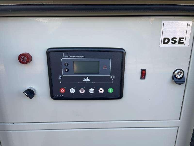 Cummins 220 kVA Foto 10