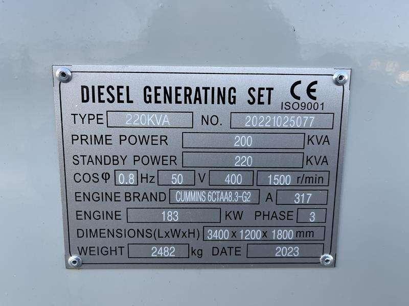 Cummins 220 kVA Foto 14