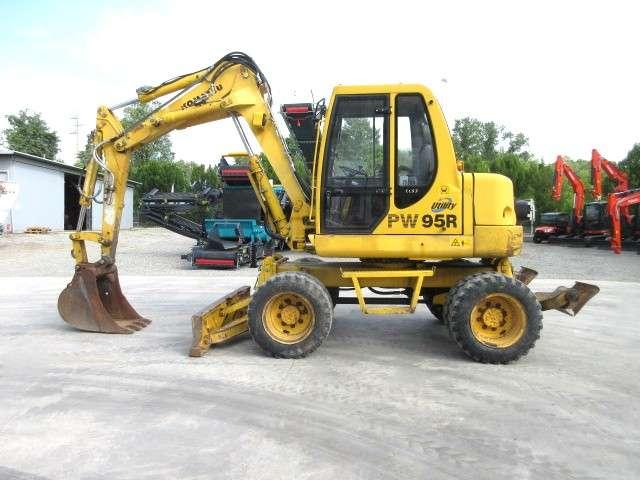 Komatsu PW95-R Foto 1