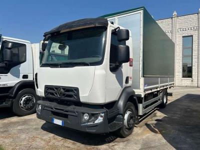 Renault D13 vendida por PSL Autocarri Srl