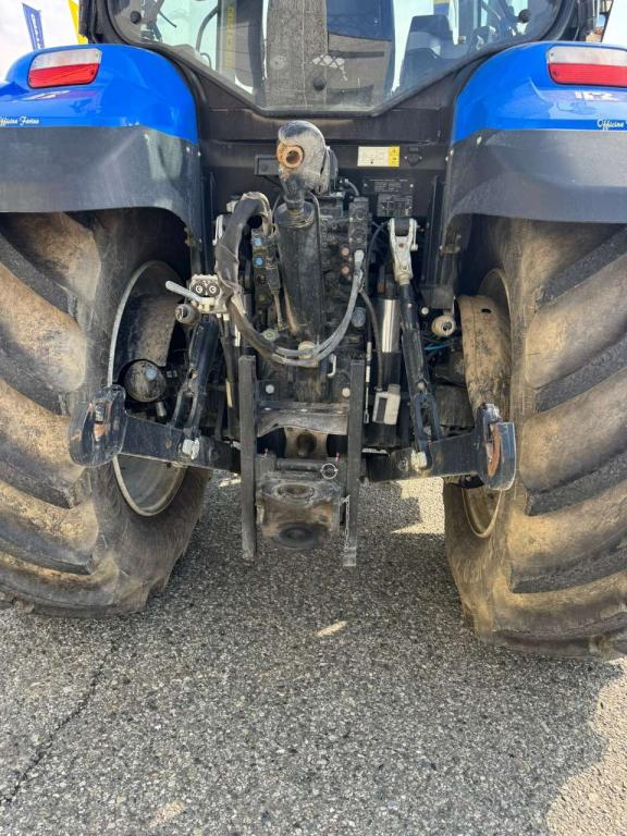 New Holland T6.180 DYNAMIC COMMAND Foto 3