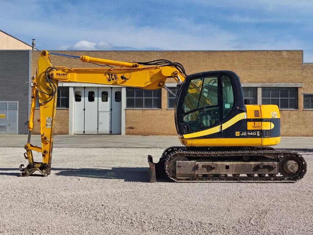 JCB JZ 140 D Foto 1