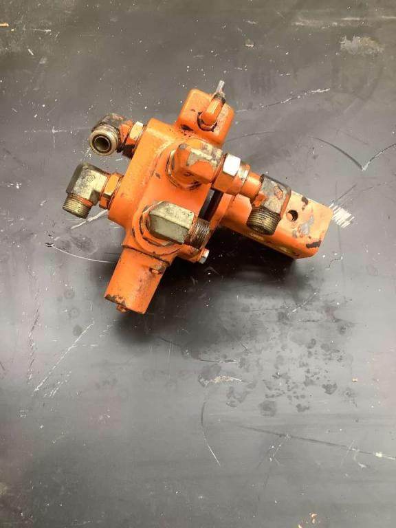 Distribuidor hidraulico para Fiat Hitachi EX 235 Foto 3