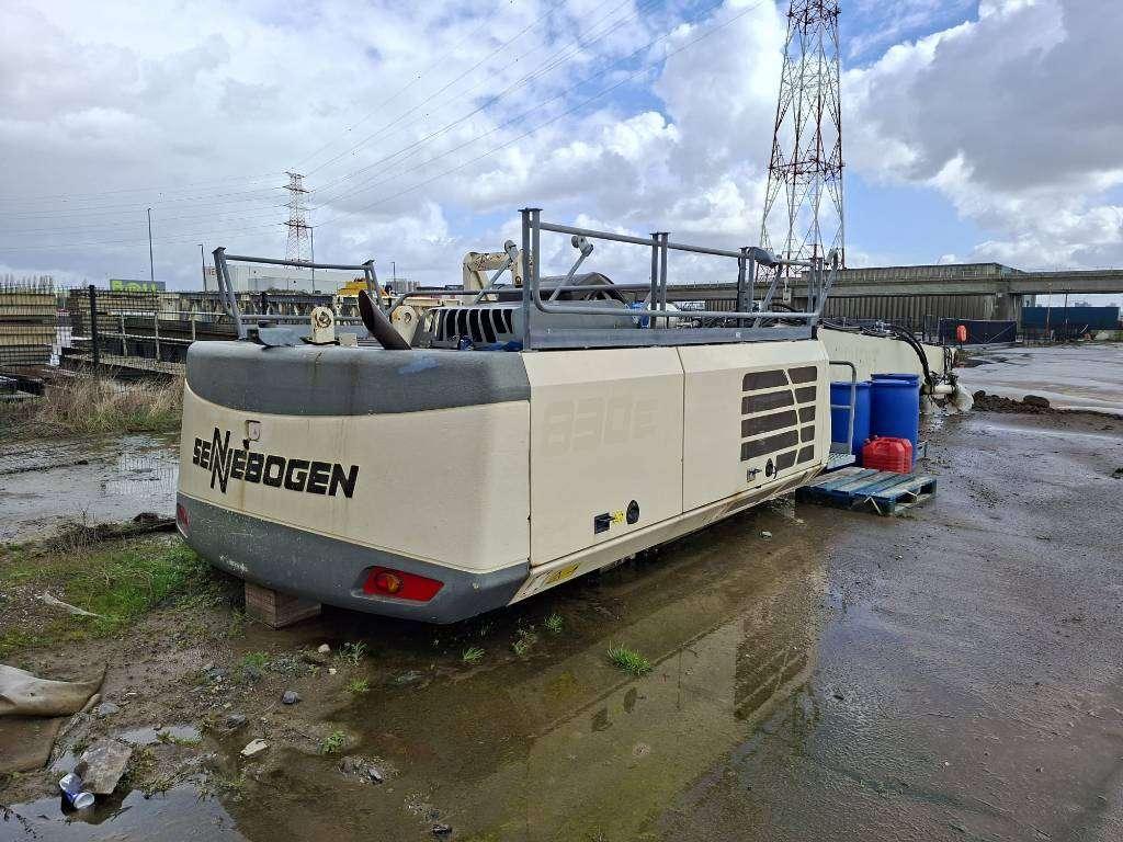Sennebogen 830E K17 (only upperstructure with damaged cabin) Foto 4