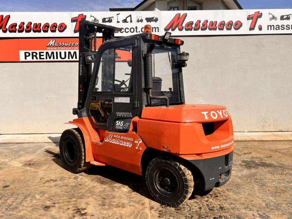 Toyota 7FD 40 Foto 3