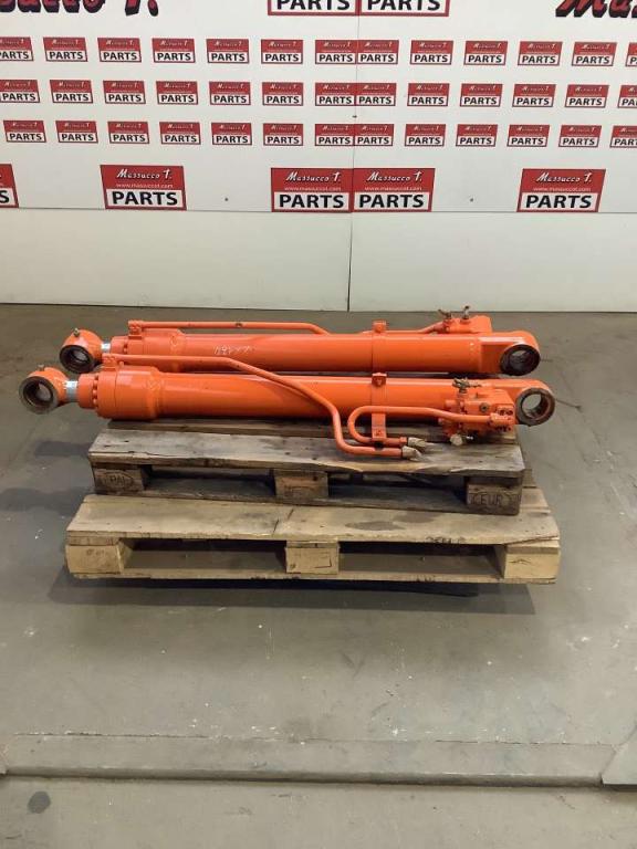 Cilndro de levantamiento para Hitachi ZX130 Foto 1