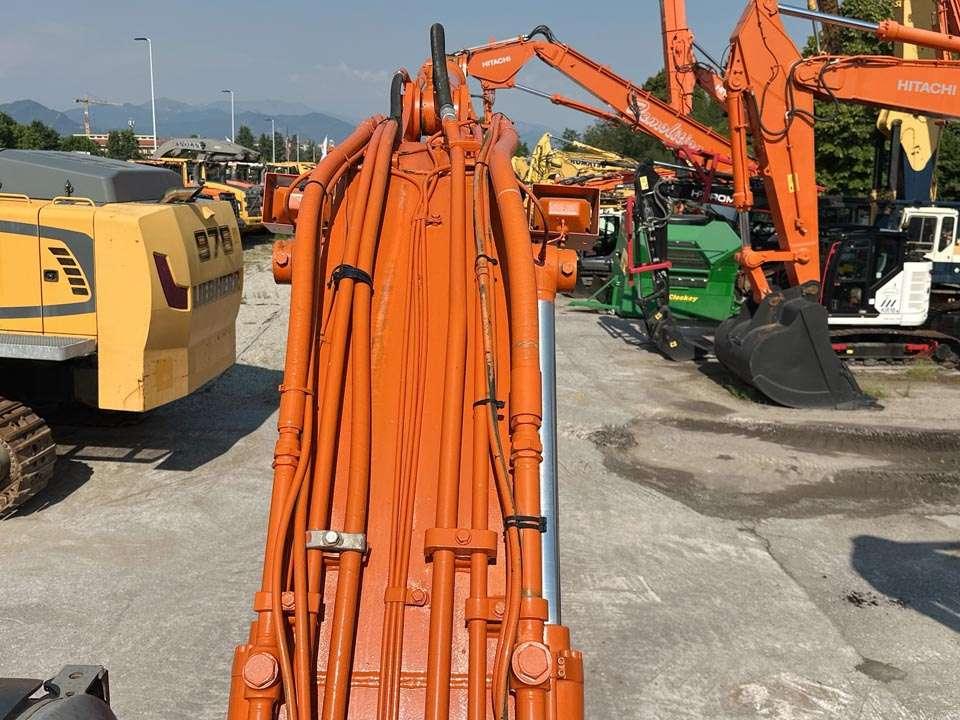 Hitachi ZX240N-3 Foto 10