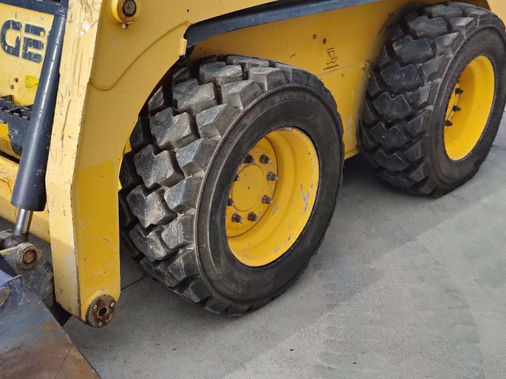 Gehl R 260 Foto 11