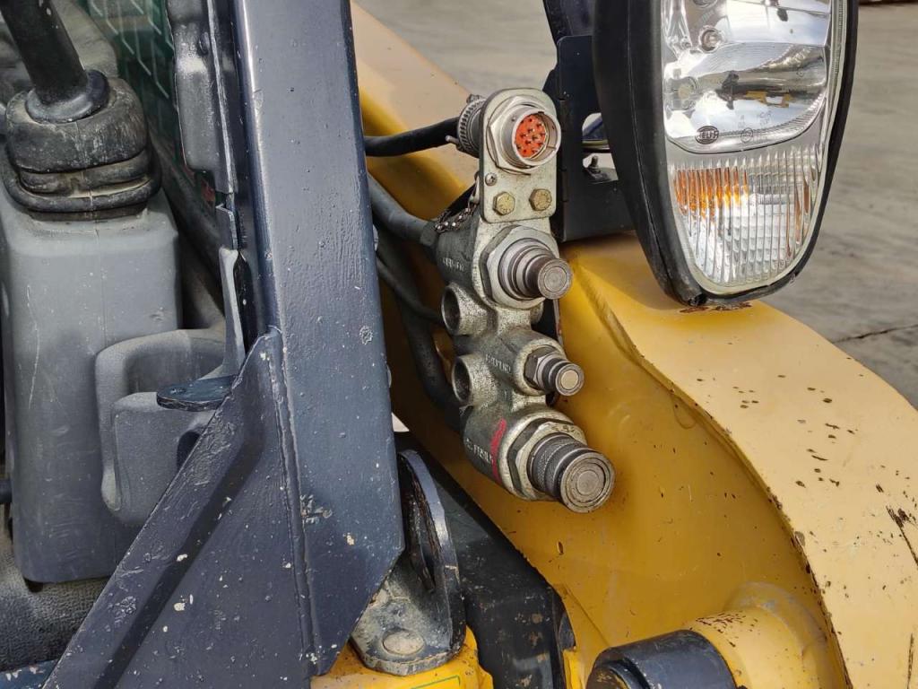 Gehl R 260 Foto 17