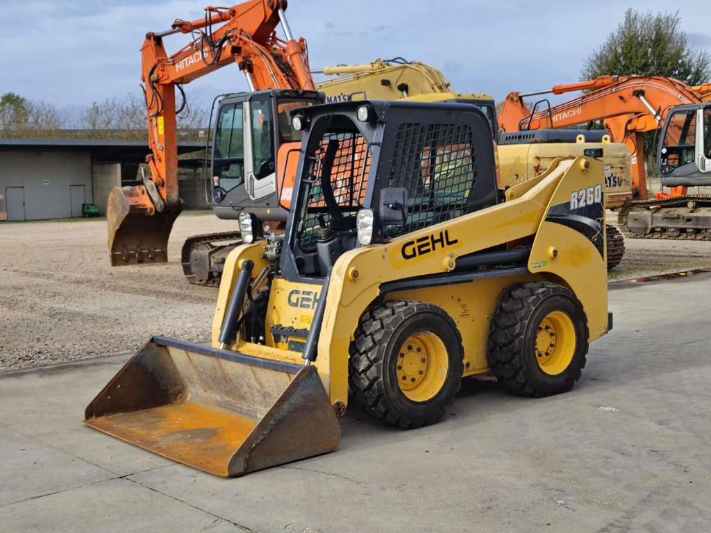 Gehl R 260 Foto 2