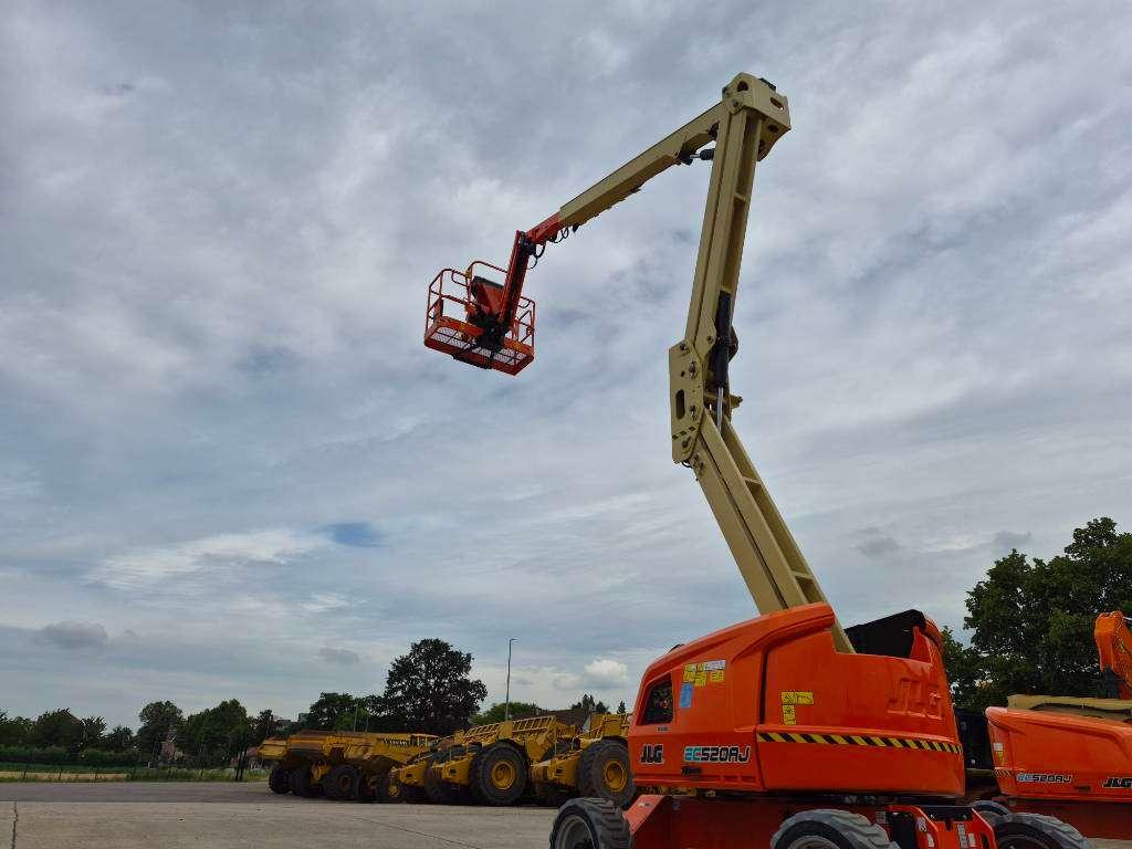 JLG 520AJ (2 units available) Foto 12