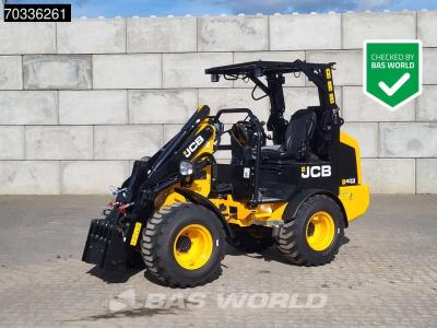 JCB 403 SP FACTORY WARRANTY - GIANT COUPLER - KUBOTA vendida por BAS World B.V.