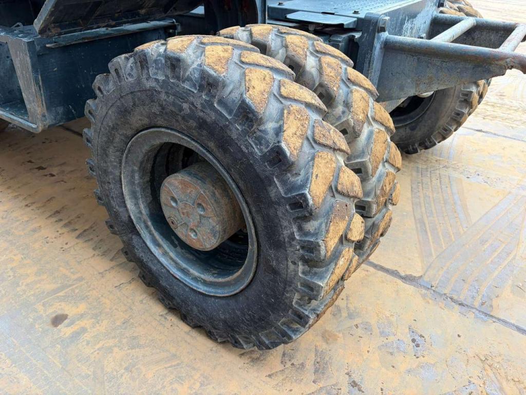 Hyundai Robex 180W-9A Foto 13