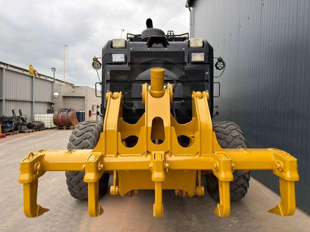 Caterpillar 140M2 Foto 4