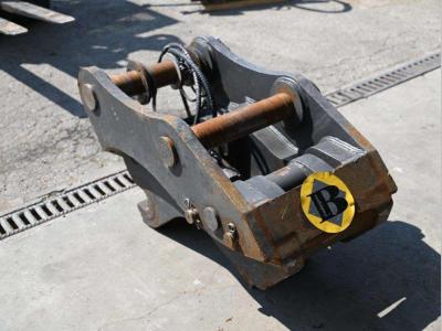 BQC 09 UNI90 for 26-35 ton excavators vendida por Balavto