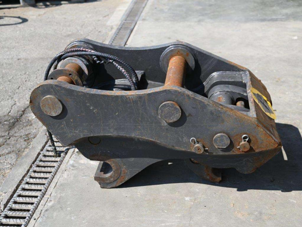 BQC 09 UNI90 for 26-35 ton excavators Foto 3