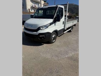 Iveco Daily 35C15 vendida por Ferrara Veicoli