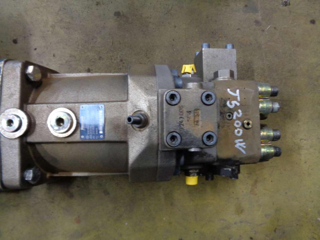 Motor de tracción para JCB JS 200 W Foto 2
