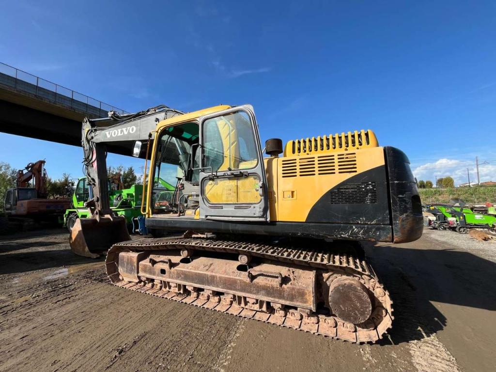 Volvo EC 210 Foto 11