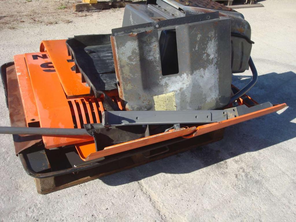 Capó y panel de carrocería para ZAXIS 210-3 Foto 2