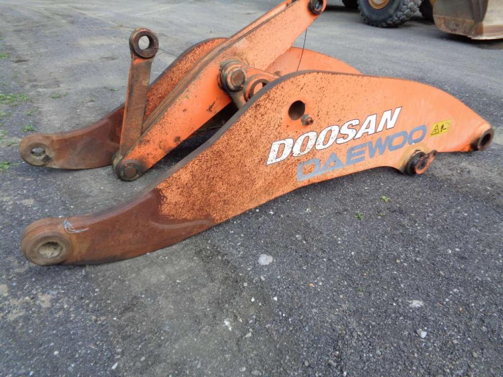 Brazo de cargadora para Doosan - Daewoo Mega 500 Foto 2