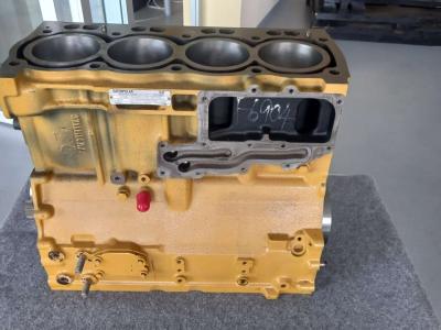 Motor de bloque corto para Caterpillar 3054C vendida por CERVETTI TRACTOR Srl
