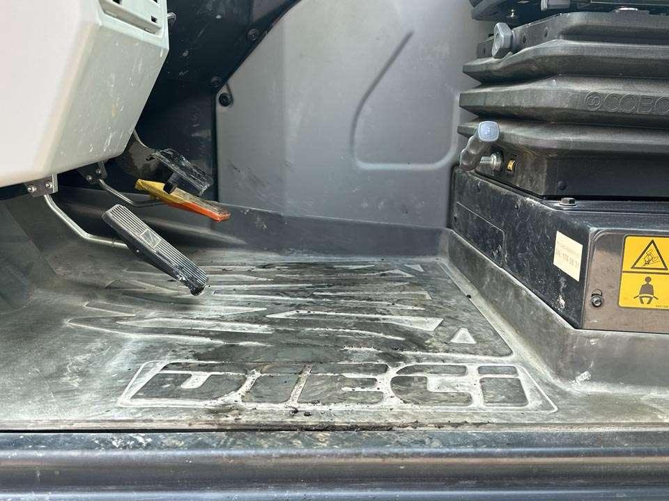 Dieci ICARUS 40.17 4x4 Foto 13