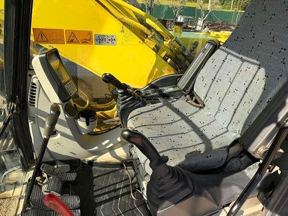 New Holland E245C Foto 20