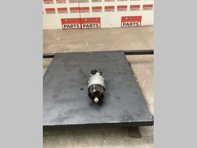 Soporte del filtro de combustible para New Holland E 385 vendida por Massucco T. Srl Area Ricambi