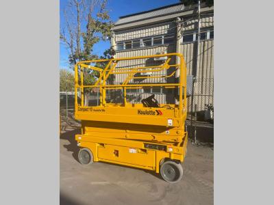 Haulotte COMPACT 10 vendida por Centro Usato Srl