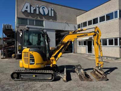 Komatsu PC35 MR-5 Foto 1
