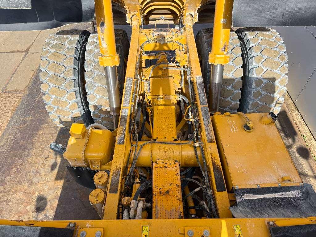 Caterpillar 775F - German Machine / Auto Greasing Foto 26