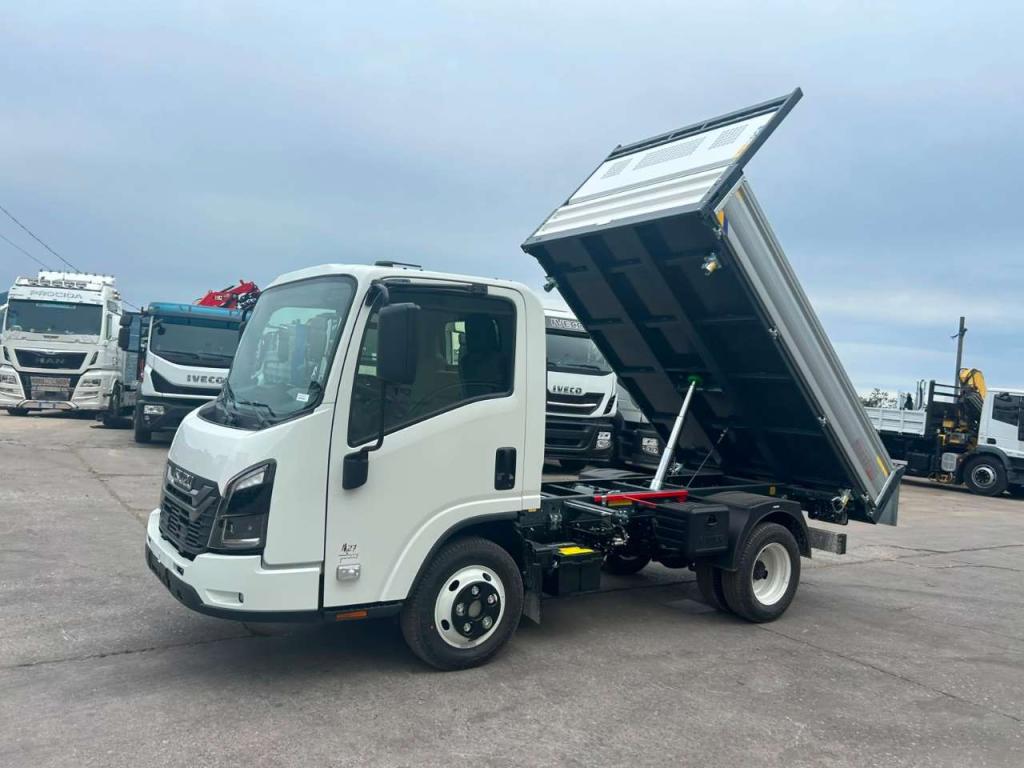 Isuzu M27 NEW GENERATION Foto 10