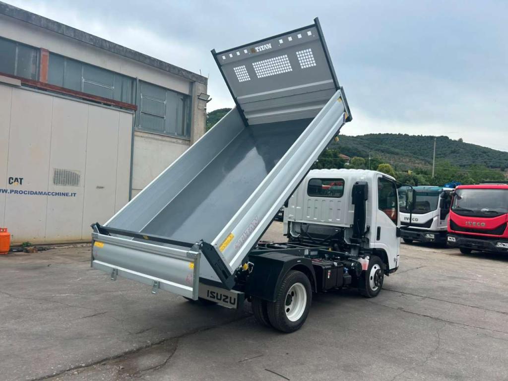 Isuzu M27 NEW GENERATION Foto 17