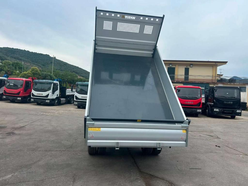 Isuzu M27 NEW GENERATION Foto 21