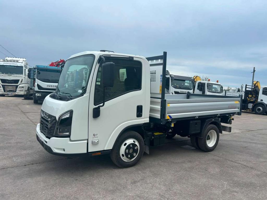 Isuzu M27 NEW GENERATION Foto 30