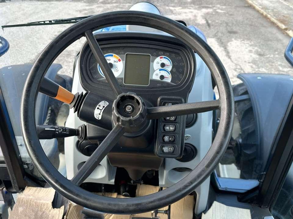 New Holland T5.120 4x4 Foto 14