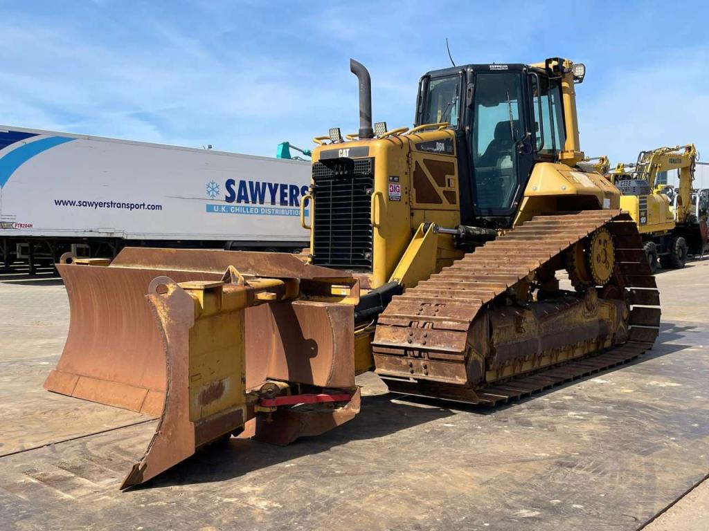 Caterpillar D6N LGP Foto 2