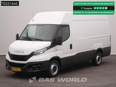 Iveco Daily 35S14 L2H2 Airco Cruise 3500kg trekgewicht Euro6 3520L Airco Cruise control vendida por BAS World B.V.