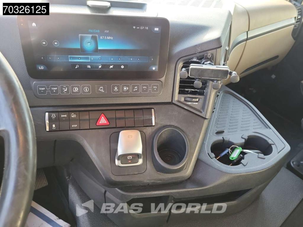 Mercedes-Benz Actros 1842 4X2 StreamSpace Standklima Foto 18
