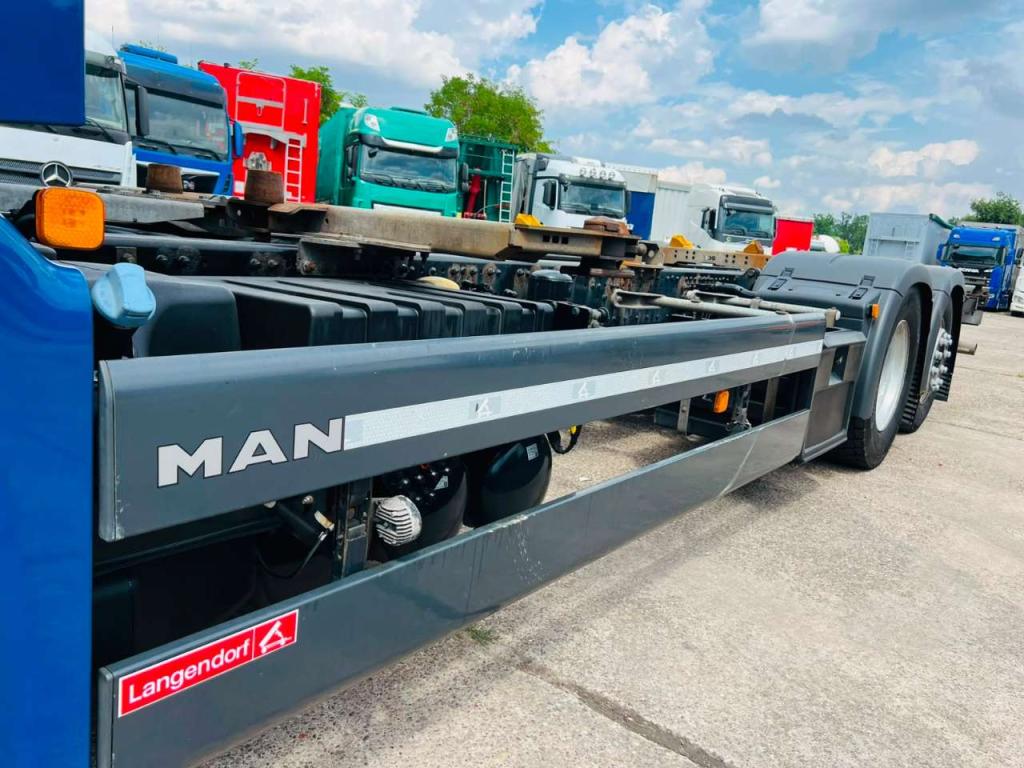 Man TGX 26.470 Foto 11