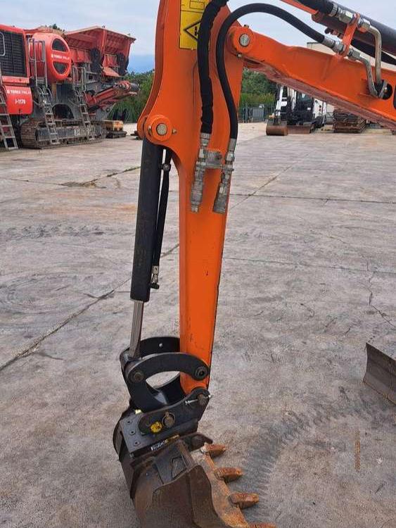 Doosan DX17Z Foto 13