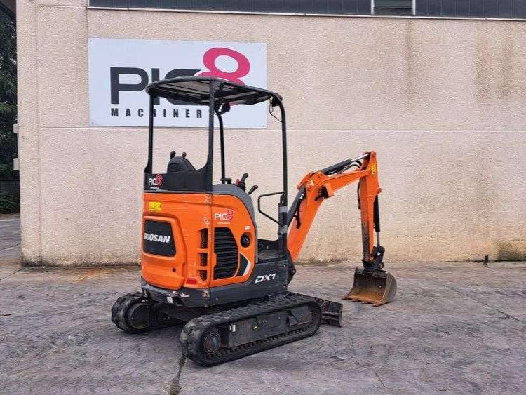 Doosan DX17Z Foto 4