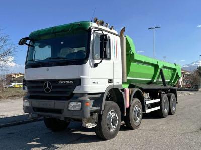 Mercedes-Benz benz  4146 AKN 8X8 vendida por Massucco T. Srl