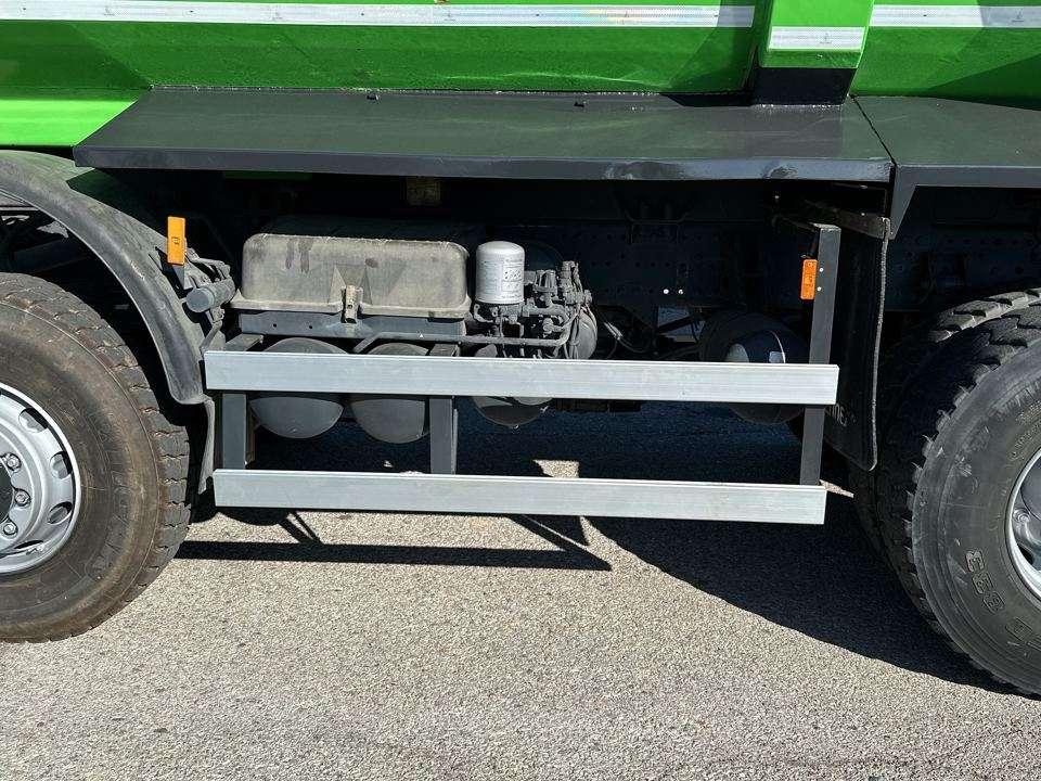 Mercedes-Benz benz  4146 AKN 8X8 Foto 9